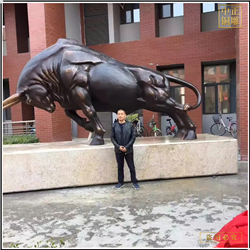 銅牛雕塑擺件價格 