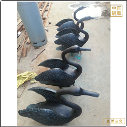 50公分高鑄銅天鵝鑄造 50公分高鑄銅天鵝鑄造